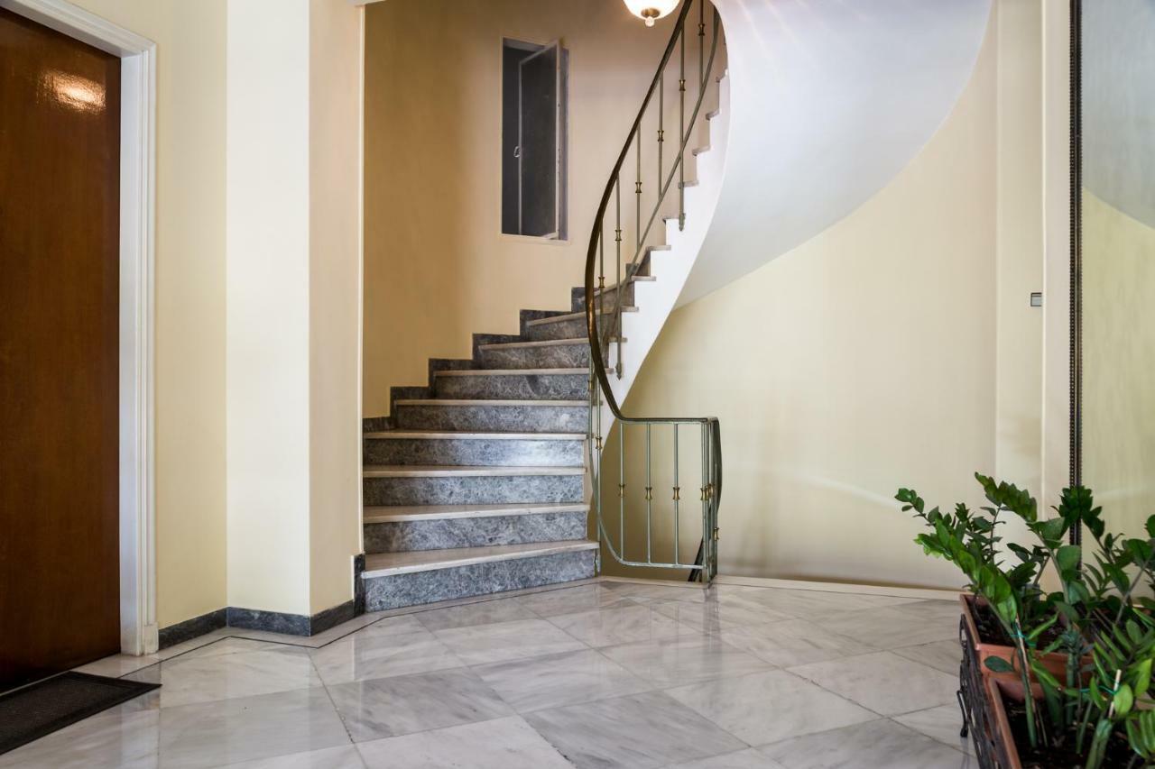 אתונה Chic Flat In Kolonaki Next To American Embassy מראה חיצוני תמונה
